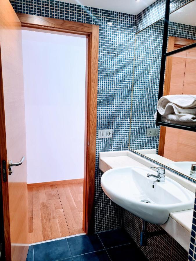 El Camarote Del Fraga Apartamento En Pleno Centro De Vigo Con Parking Esterno foto